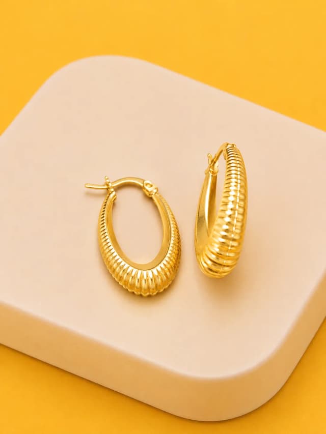 Ritimli Çizgiler 14 Ayar Oval Altın Küpe